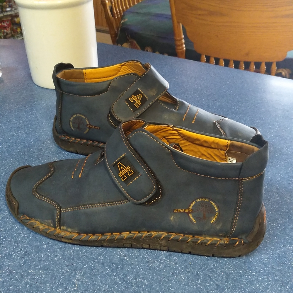 Fashion Men's shoes